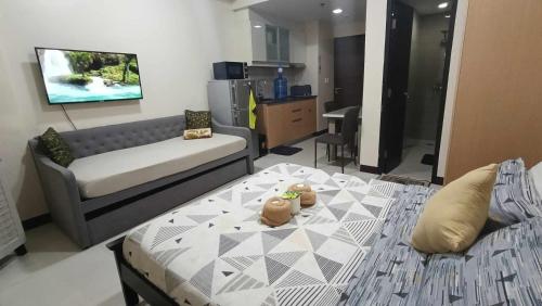 Manila Airport Hub near NAIA T3 -101 Newport Boulevard