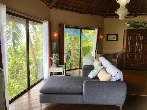 Malaika Bay Hideaway