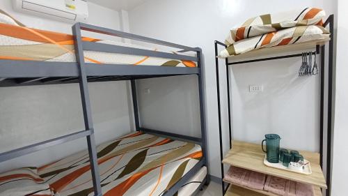 Jen's Hilltop Short-Term Rentals