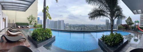 Tahanan Studio at Salcedo Skysuites