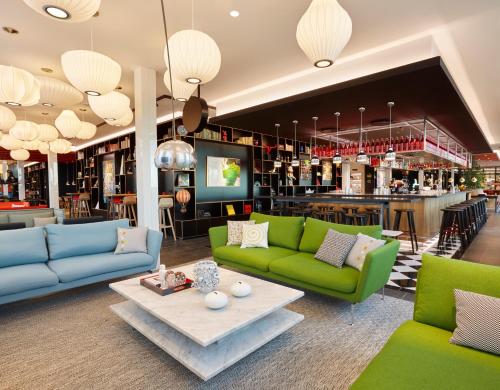 CitizenM Copenhagen Radhuspladsen Hotel