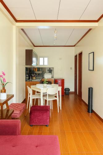 Audi's Home - Close to Airport, SM, Accessible