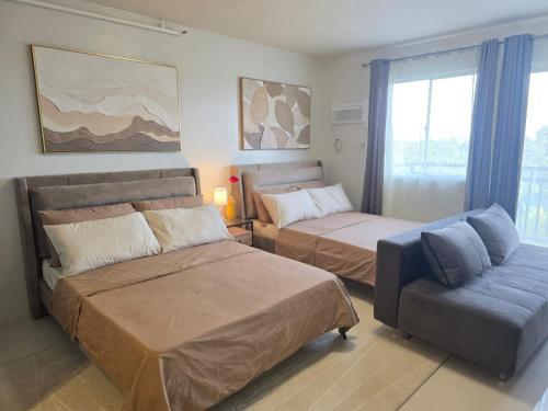 VERDANT by Vista Manors Deluxe Rooms with Balcony, Gym and Swimming Pool