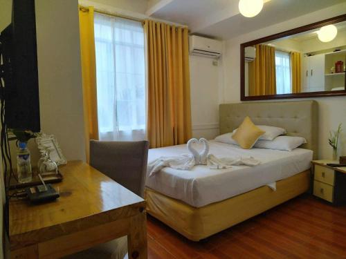 Makati Riverside Inn