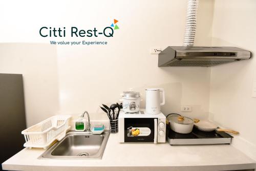 City Stay Front Trinoma Mall Wi-Fi & Netflix Free