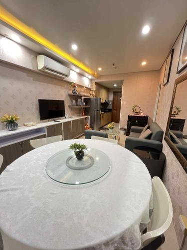 MOA Shell Residences Staycation