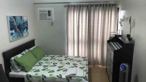 VINIA RESIDENCES Versaflats- COZY CONDO in Quezon City near MRT