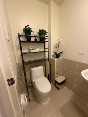 The Camden Place Family Group Apartment Condo Unit