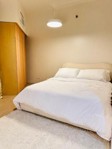 The Dreamy Cloud by Kozy Mood