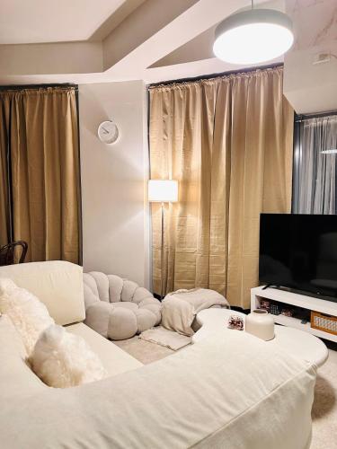 The Dreamy Cloud by Kozy Mood