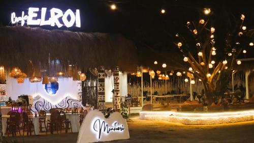 Manawari Beach Resort