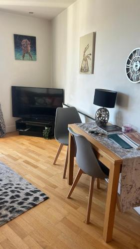 Leeds Dock Apartment