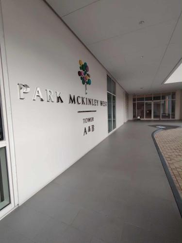 Condo Suite 1 Bedroom McKinley West Taguig City