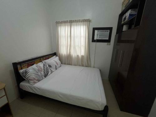 Hannah & Neil's Place-Panglao