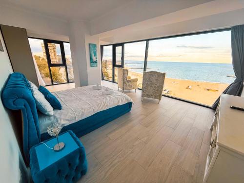 Maritimo Luxury ApartHotel