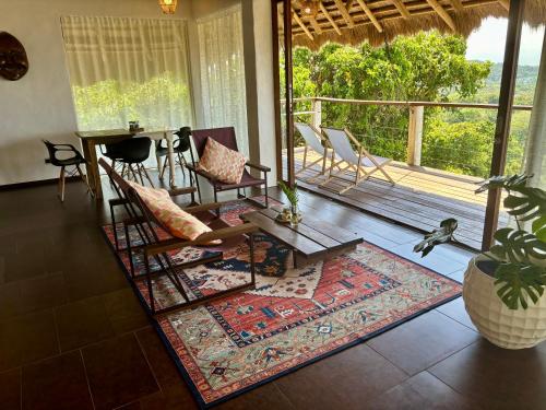 Villa JuPITER, Boracay, ocean view holiday home