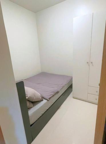 Callie's Cozy Home at Shore 3 Mall of Asia