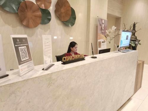 Manila Airport Hub near NAIA T3 -101 Newport Boulevard