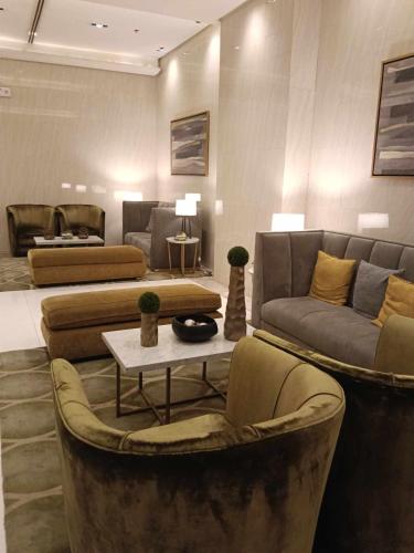 Manila Airport Hub near NAIA T3 -101 Newport Boulevard