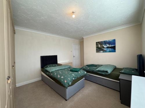 Marston 57 Guest House
