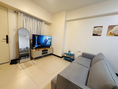 JFam Suites Allegra Condo with Balcony, FREE Parking