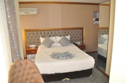 Grand Sera Hotel