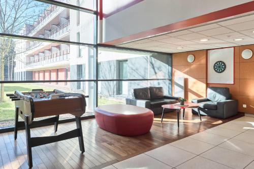 Zenitude Hotel-Residences Versailles Saint Cyr L Ecole