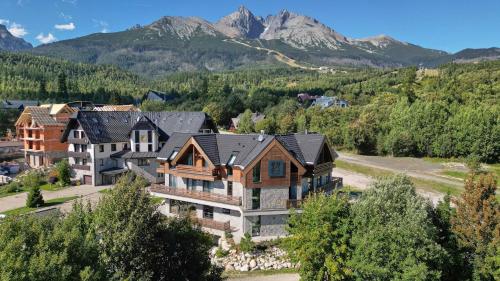 Vila HIMALAYA with FREE parking