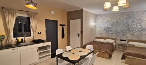 Route 62 Guest House