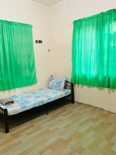 Olympia Travellers INN