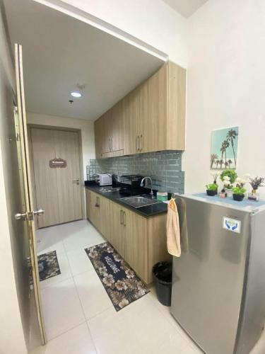 Shore Residences Tower D # 408