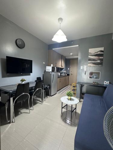 Shore Residences, Vintage charm by Richnells Tower D