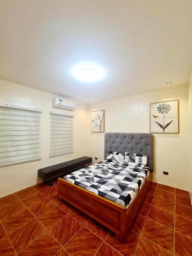 The Golden Buddha Villa