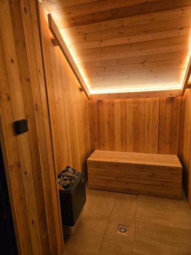 UrbanBay Hotel & Spa