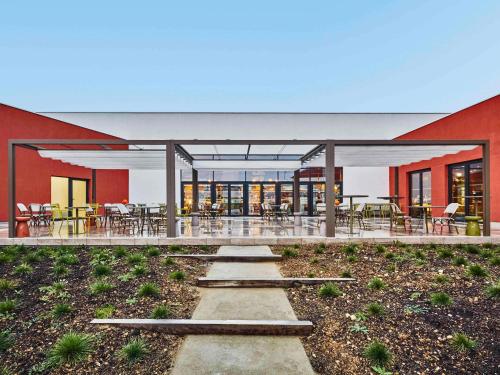 Hotel Mercure Paris Orly Tech Airport