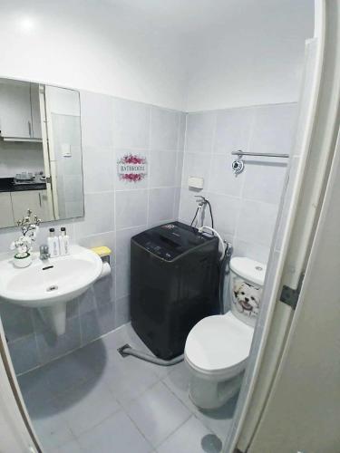 Sea Residence - Sea Breeze Staycation MOA Complex