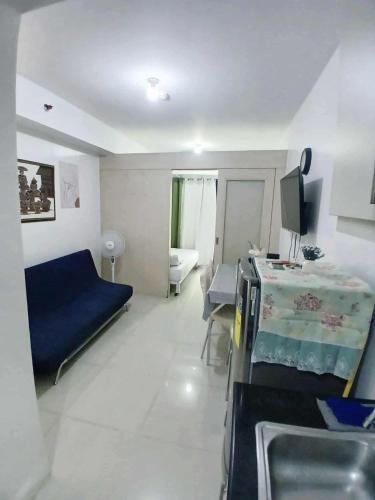 Sea Residence - Sea Breeze Staycation MOA Complex