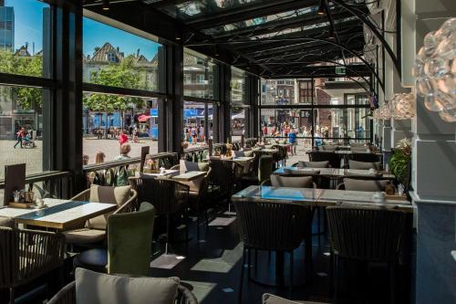 Golden Tulip Central