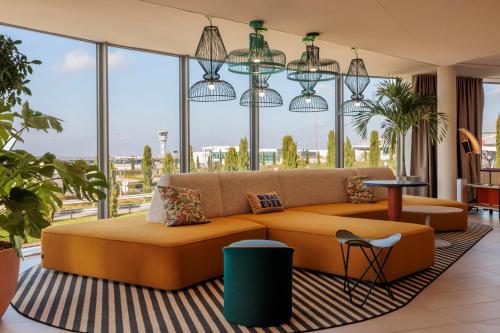 Hampton by Hilton Lyon Airport