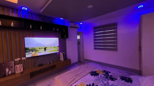 RXS SkyPod #3 Suite Condotel - Roxas City