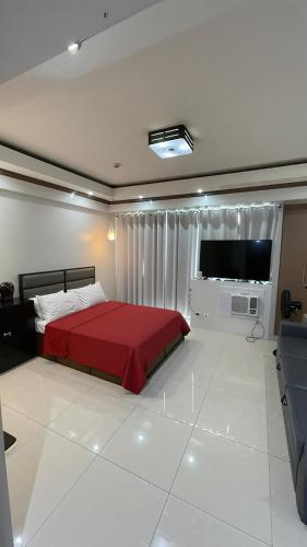 Cozy Layover Condo 8-min Walk to Terminal 3