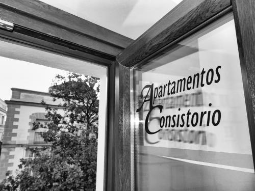 Apartamentos Consistorio Live