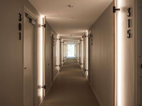 Oru Hub Hotel Tallinn - Handwritten Collection