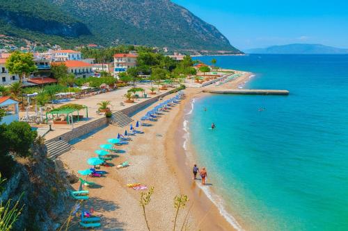 Anemos Studios & Apartments