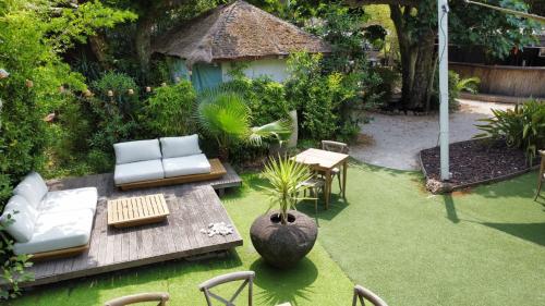 Adonis Sanary Hôtel des Bains