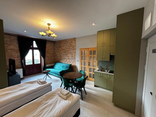 PROVENIR HOME KWIATOWA 5