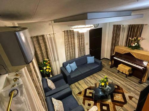 Breezynest in Island Front -by Darysen