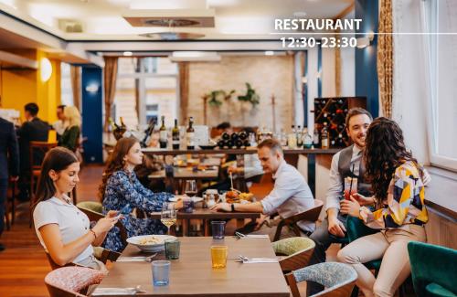 Colorfactory Spa Hotel