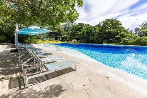 Dominiks silent and quite Classic 1 Bedroom 47 sqm Tambuli Pool Balcony Beach Mactan up to 6 People