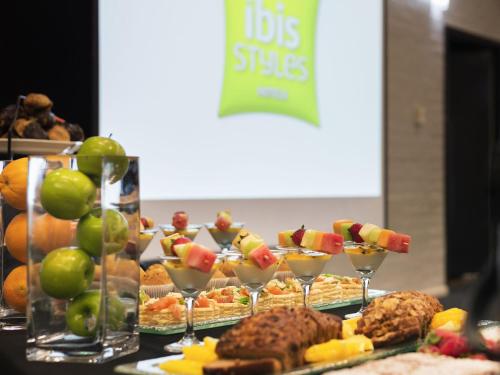 Ibis Styles Arles Palais des Congrès Hotel